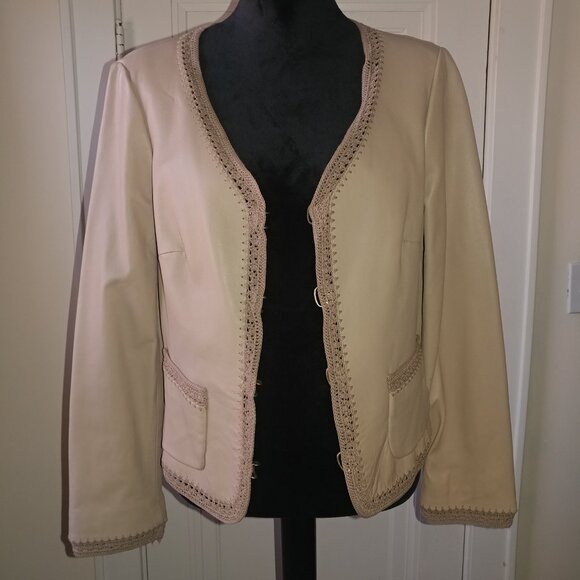 Nine West: Taupe/Nude Butter Soft Leather Blazer/Jacket W/Crochet Trim - Size L - Picture 2 of 10